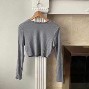 Long sleeve crop top